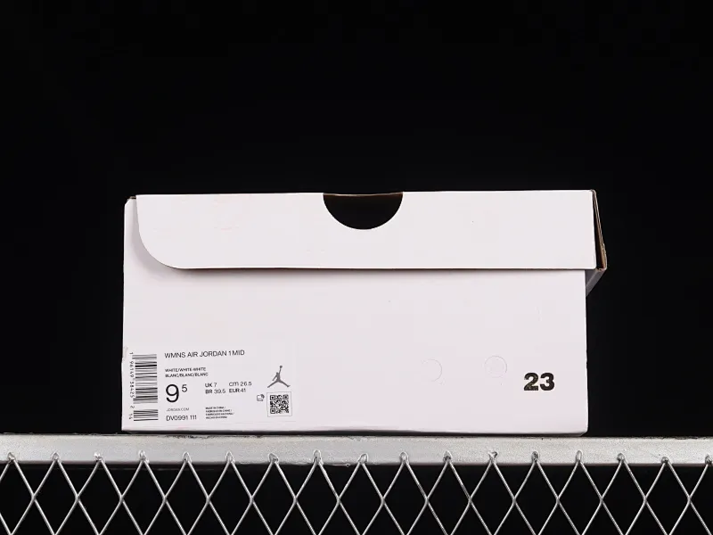 All categories Air Jordan Jordan series basketball shoes Air Jordan 1 Mid Air Jordan 1 Mid AJ1 Joe 1 pure white mid-top basketball shoes DV0991-111